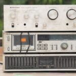 Retro zestaw audio z wzmacniaczem Kenwood i korektorem graficznym